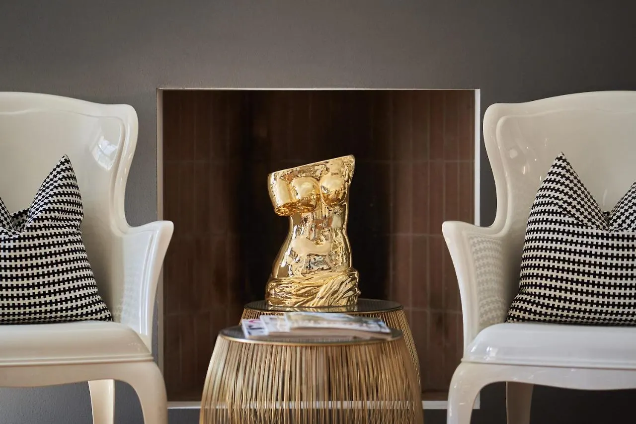 *** Oda ve Kahvaltı B&B Le Logge Luxury Rooms Siena İtalya